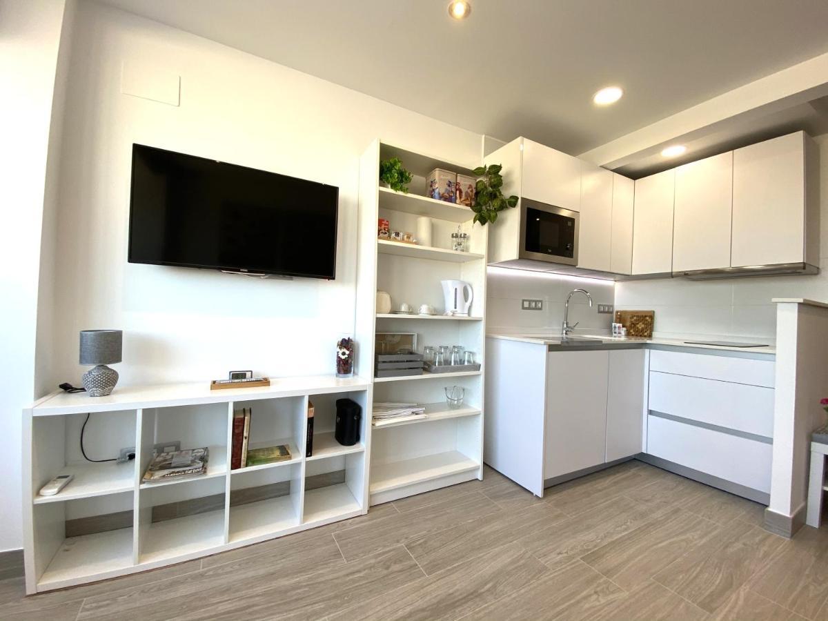 Residencial Santa Justa - Vacacional Sevilla Exterior photo