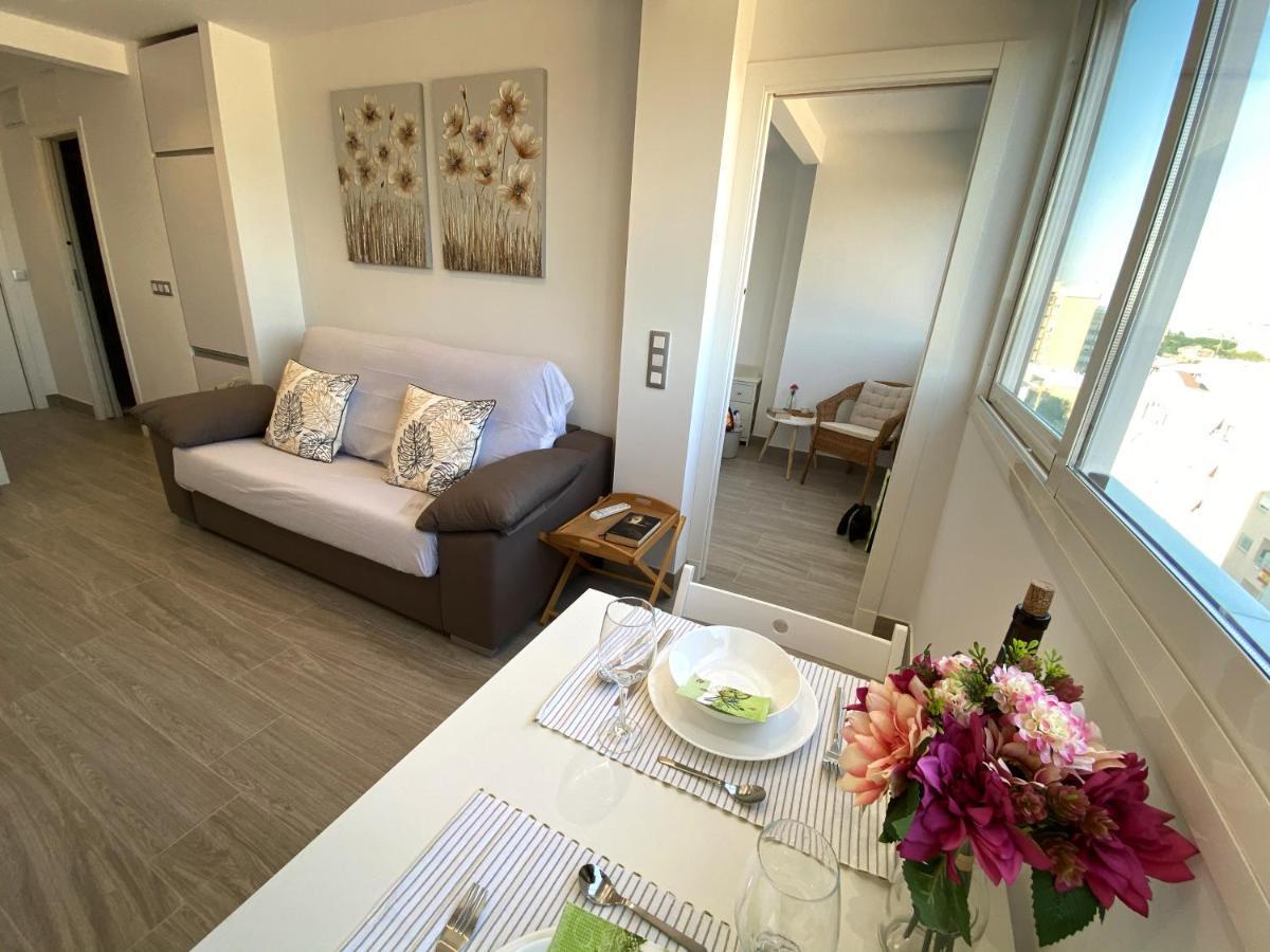 Residencial Santa Justa - Vacacional Sevilla Exterior photo