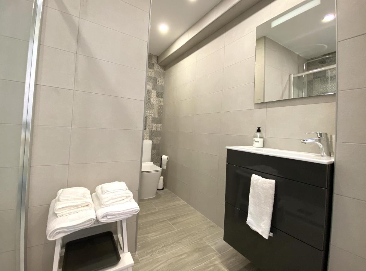 Residencial Santa Justa - Vacacional Sevilla Exterior photo